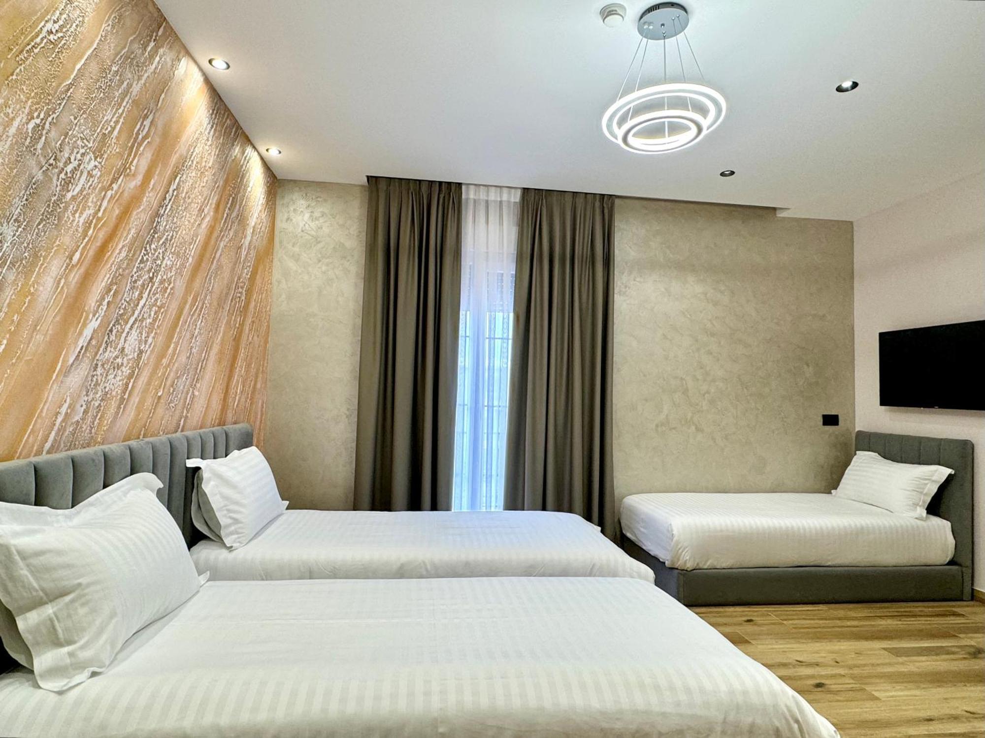 Residence Inn Hotel Tirana Exterior photo