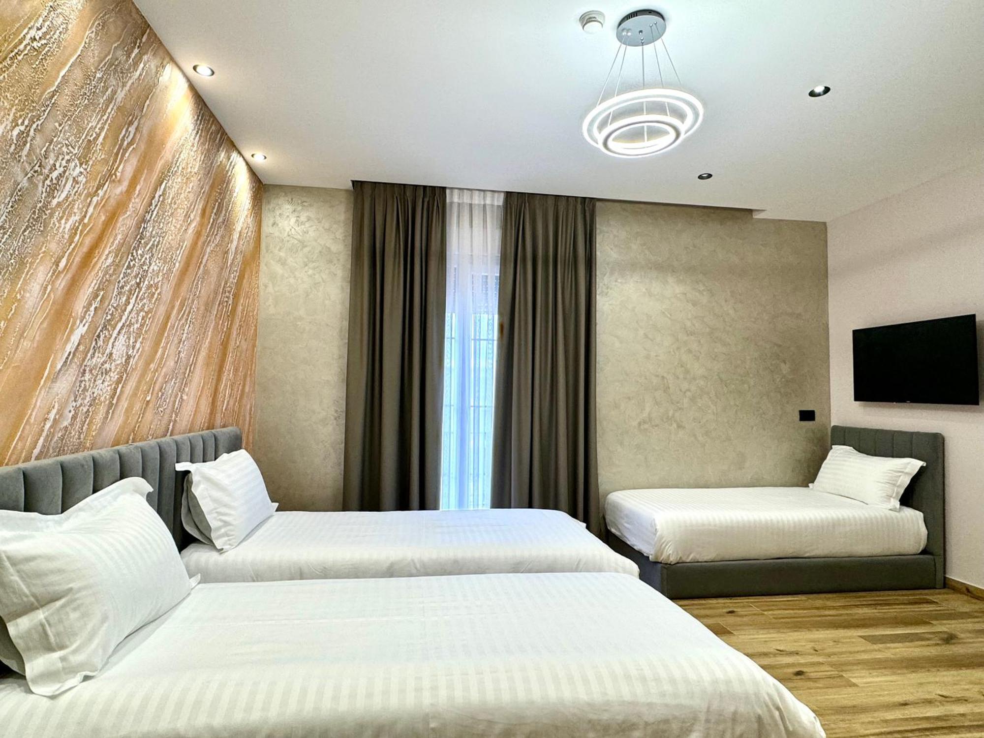 Residence Inn Hotel Tirana Exterior photo