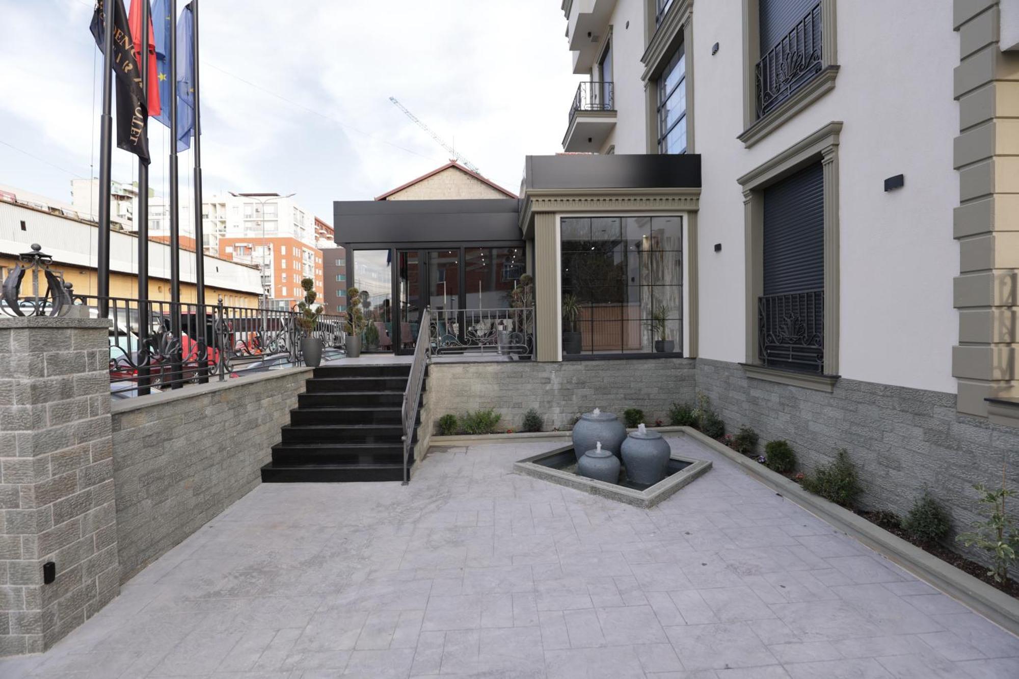 Residence Inn Hotel Tirana Exterior photo