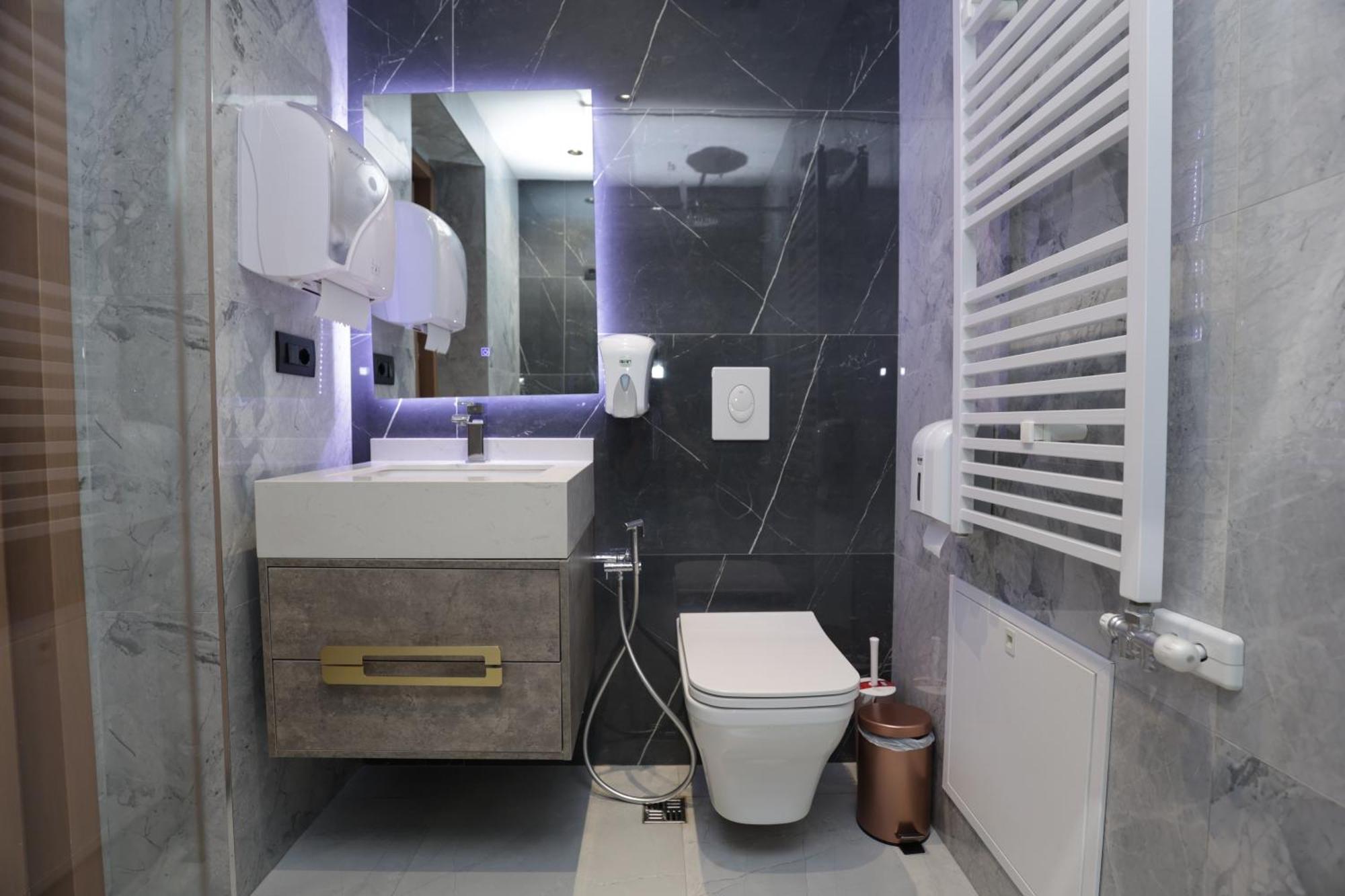 Residence Inn Hotel Tirana Exterior photo